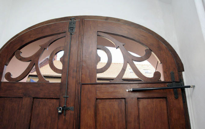 Door closer DIREKT ideal for arched doors