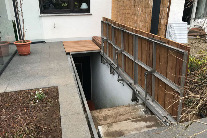 gas springs for garden basement stair cover